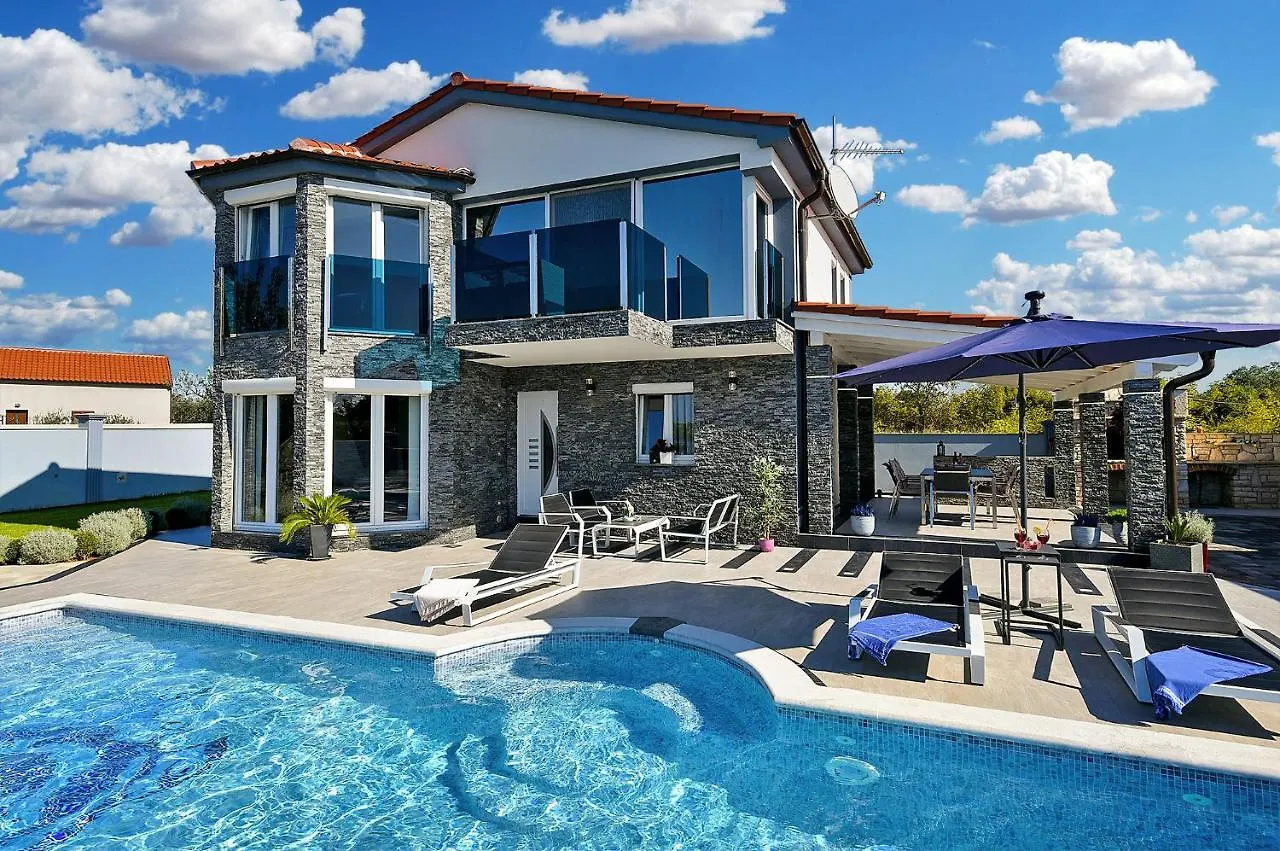 Villa Fazana 1971 Holiday home