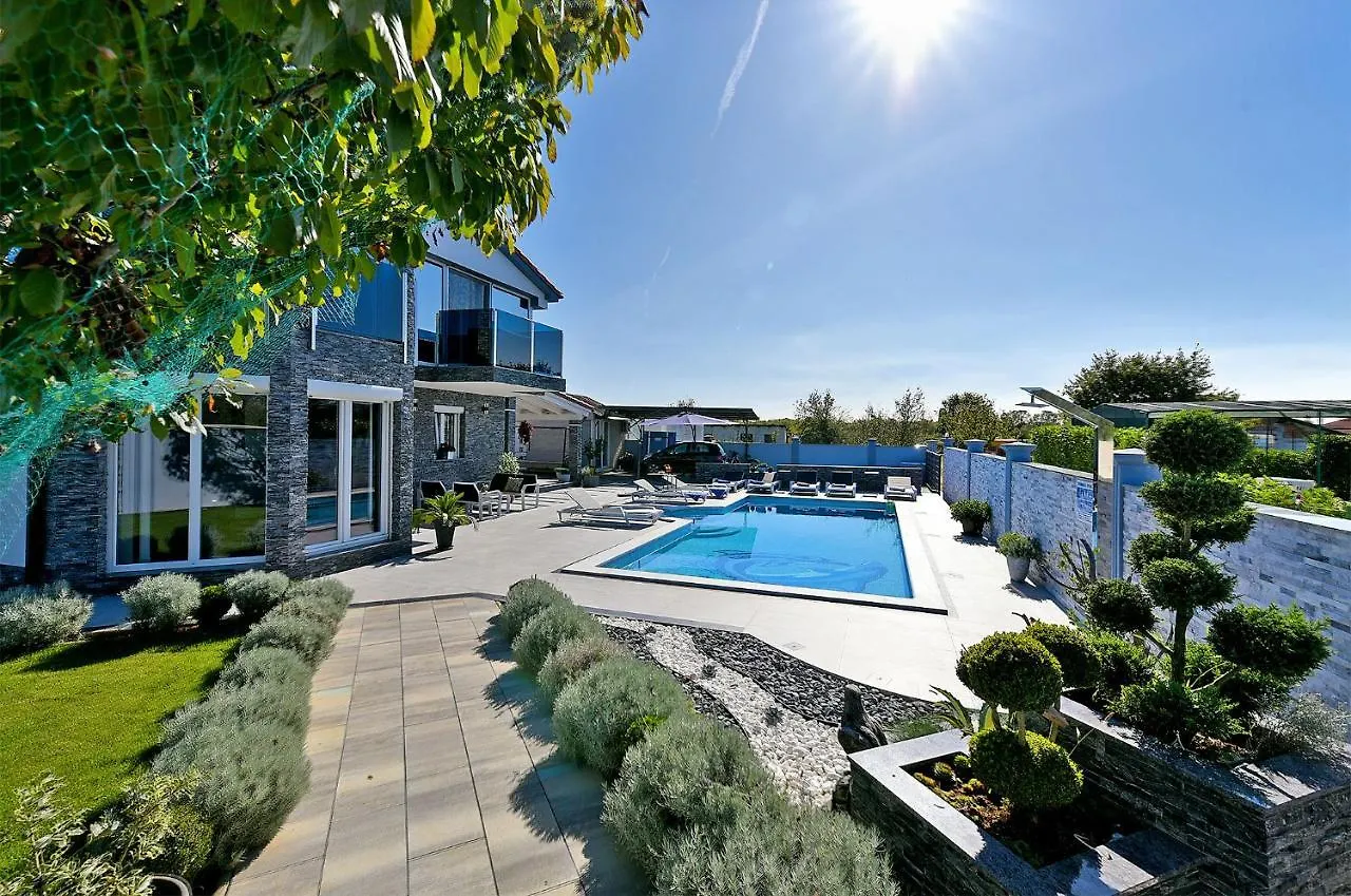 Holiday home Villa Fazana 1971 Croatia