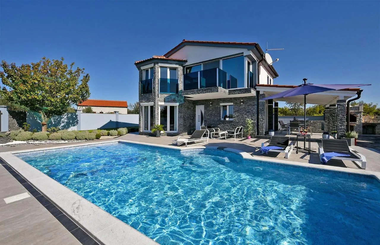 Villa Fazana 1971 Holiday home